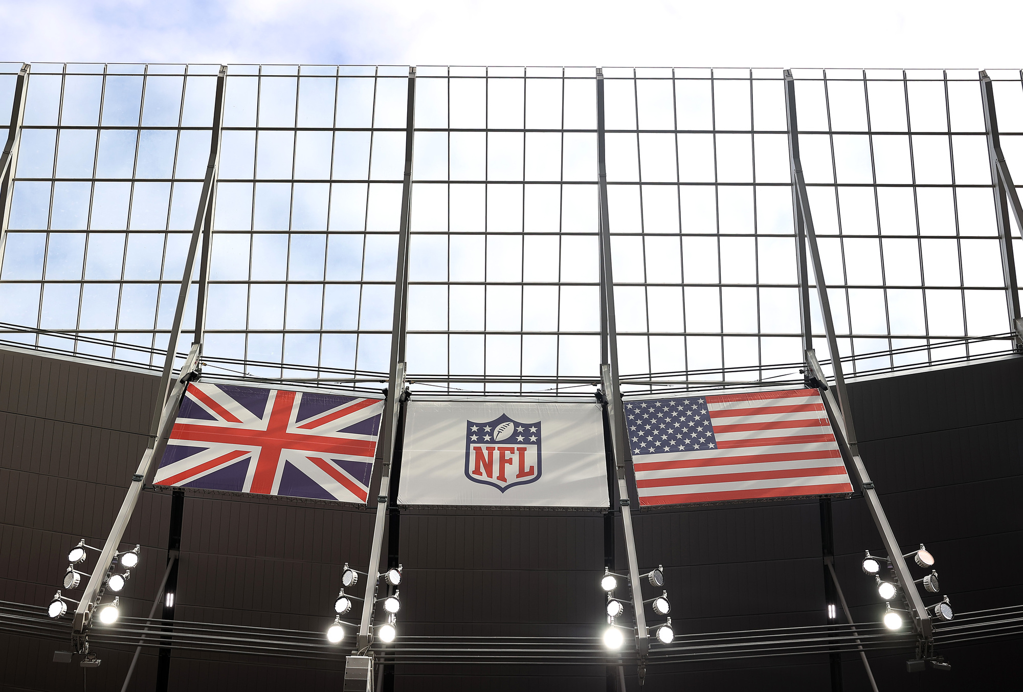 Spurs launch ambitious bid to host NFL Super Bowl showpiece at