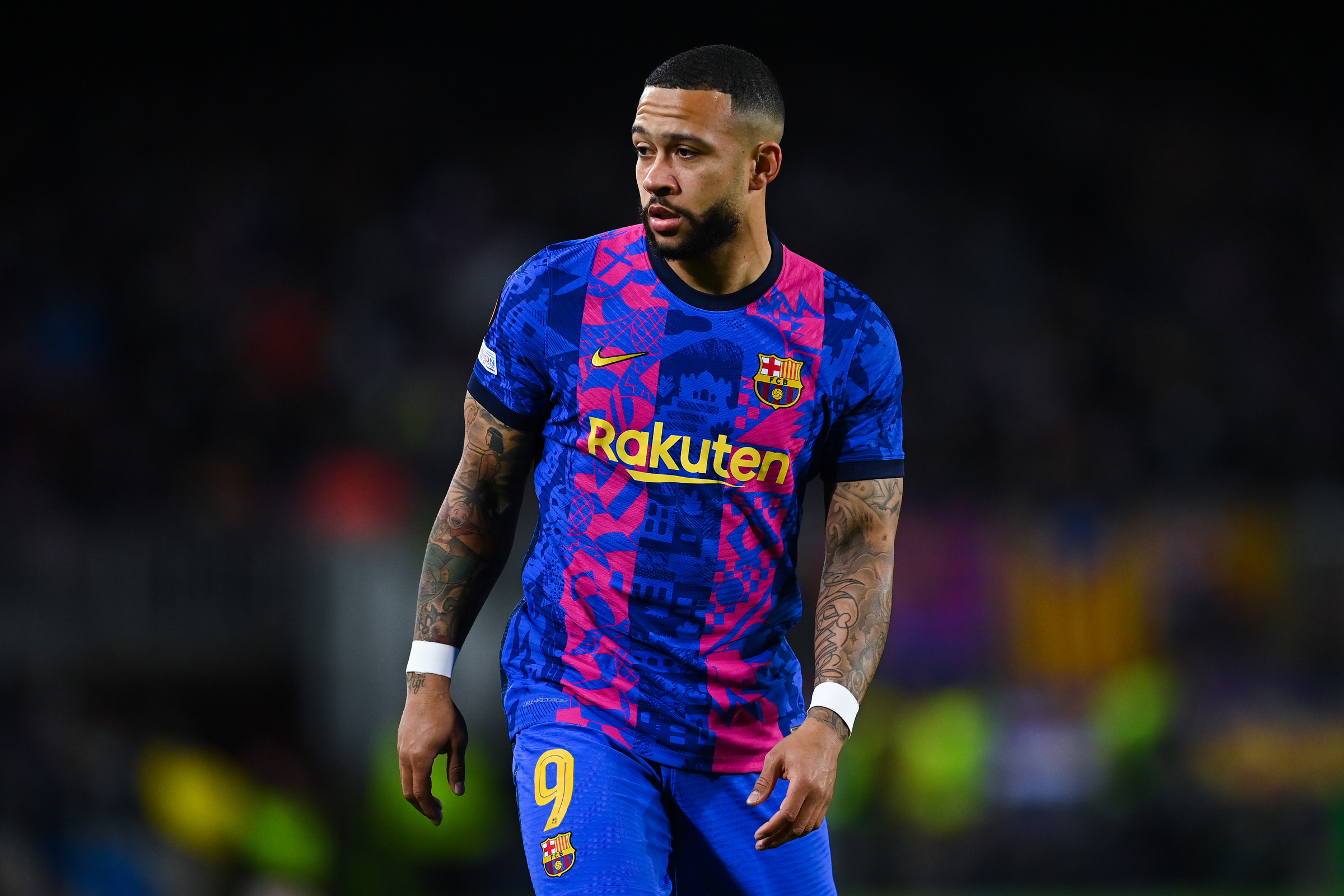 Memphis Depay is close to signing for FC Barcelona