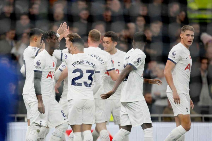 The full-time moment Guglielmo Vicario instigated after Tottenham win at  Nottingham Forest 