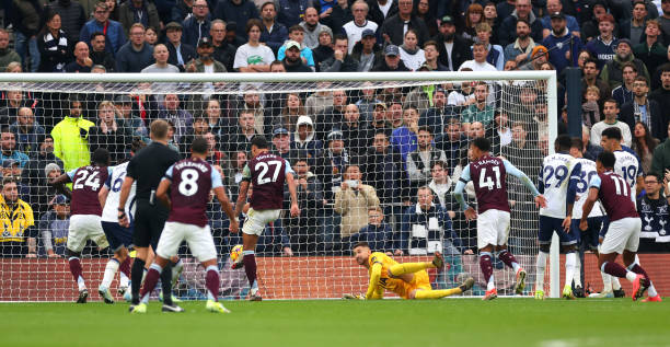 Vicario struggles from corners