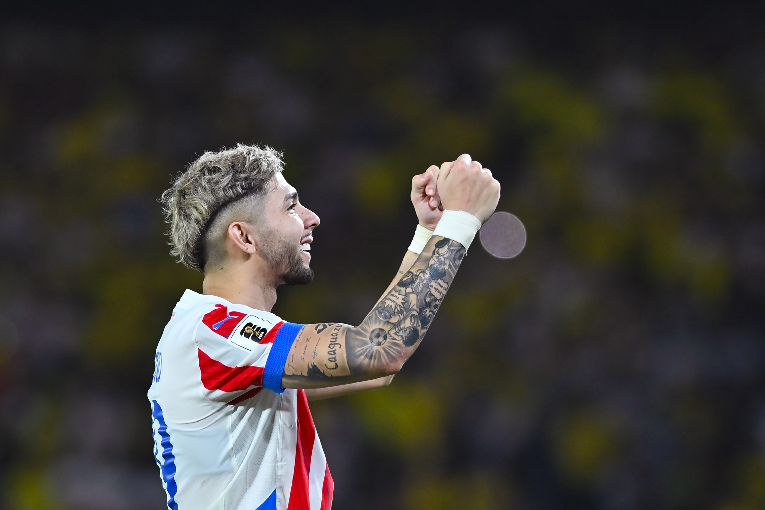 Julio Enciso celebrates after scoring a goal