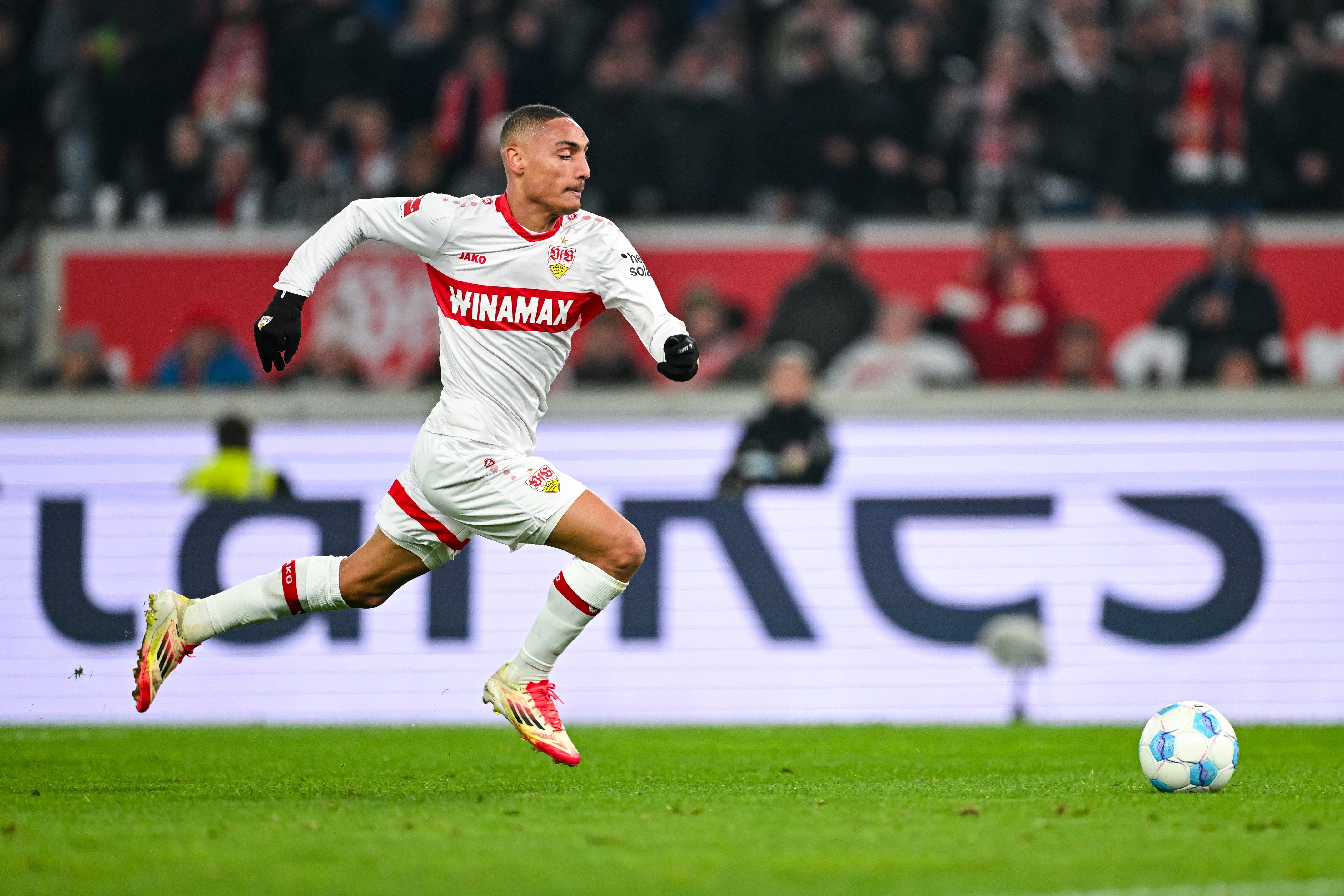 Enzo Millot of Stuttgart runs with the ball
