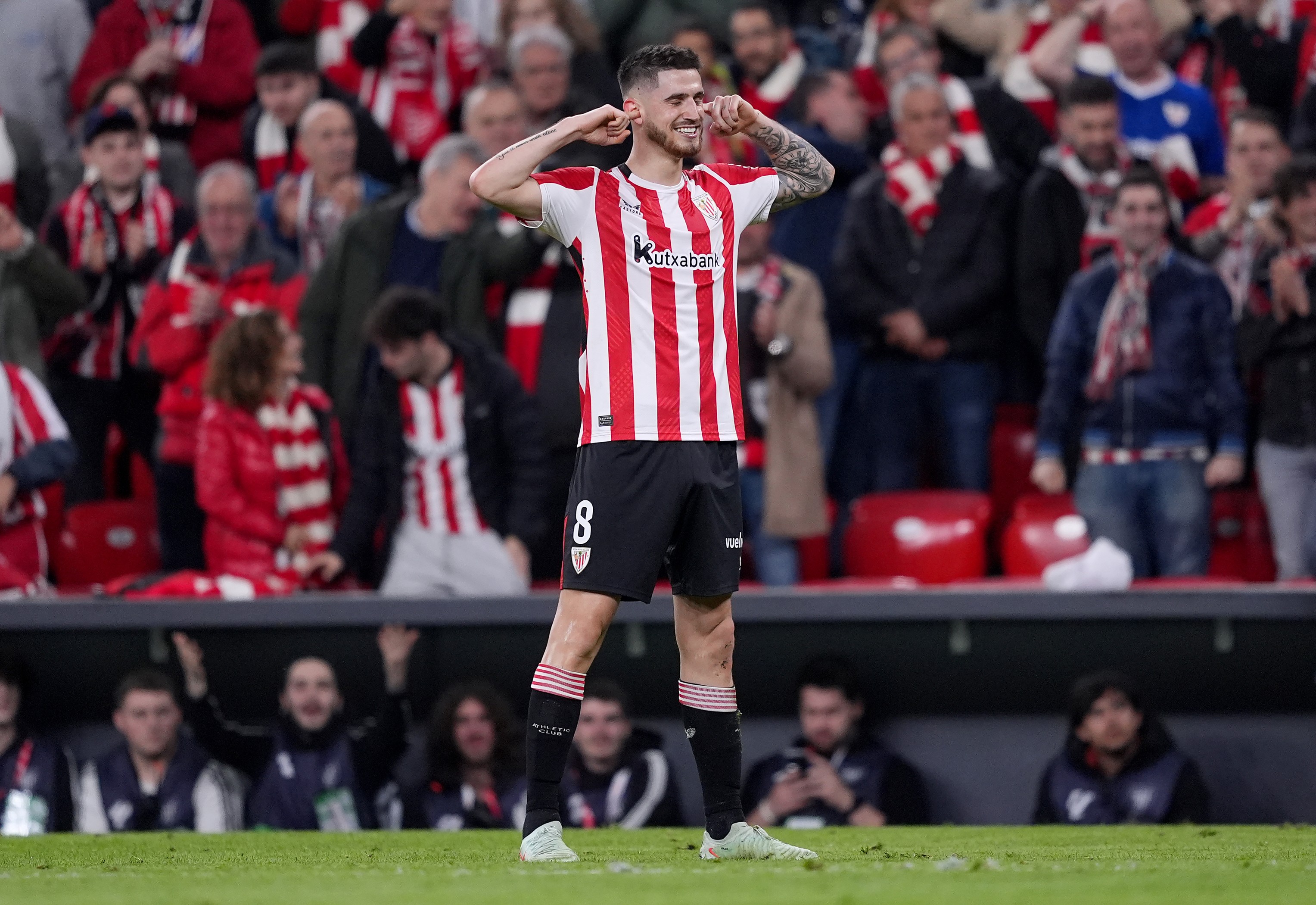 Oihan Sancet of Athletic Club celebrates scoring a goal