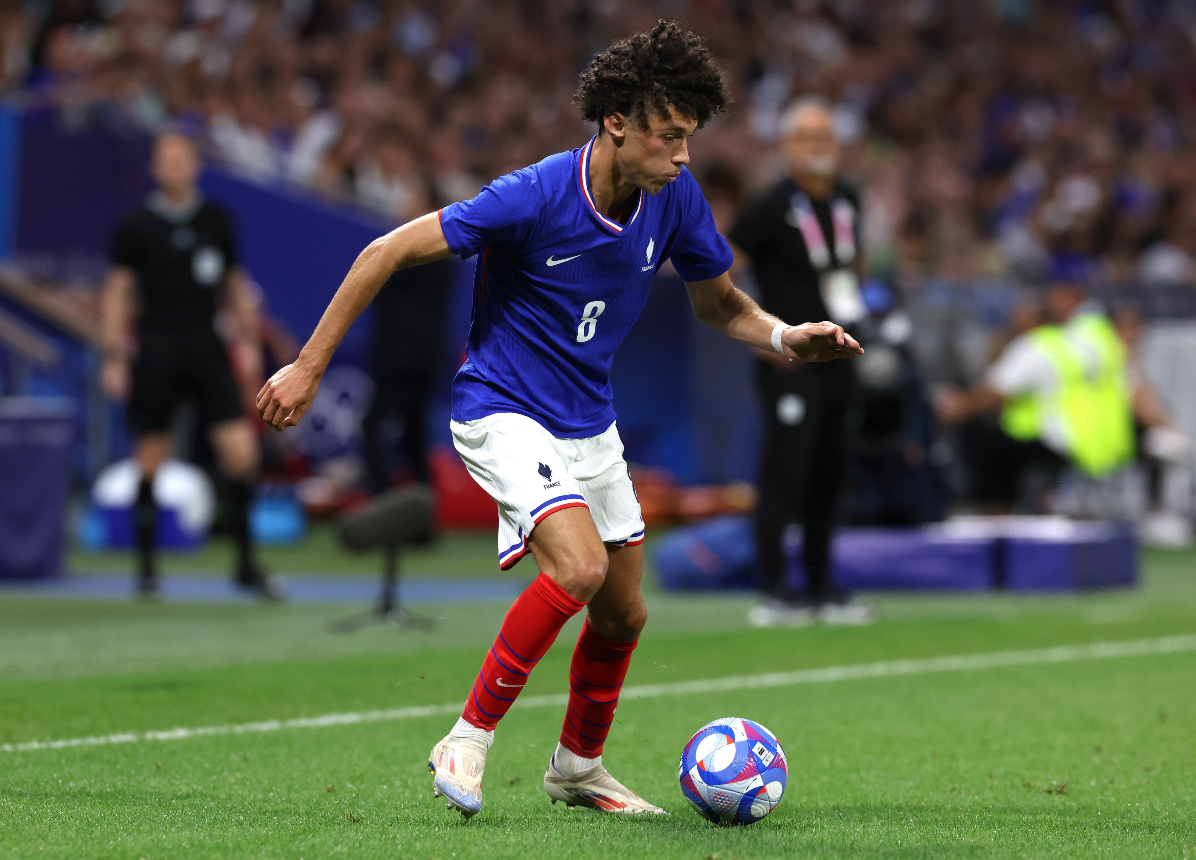 Maghnes Akliouche in action for France