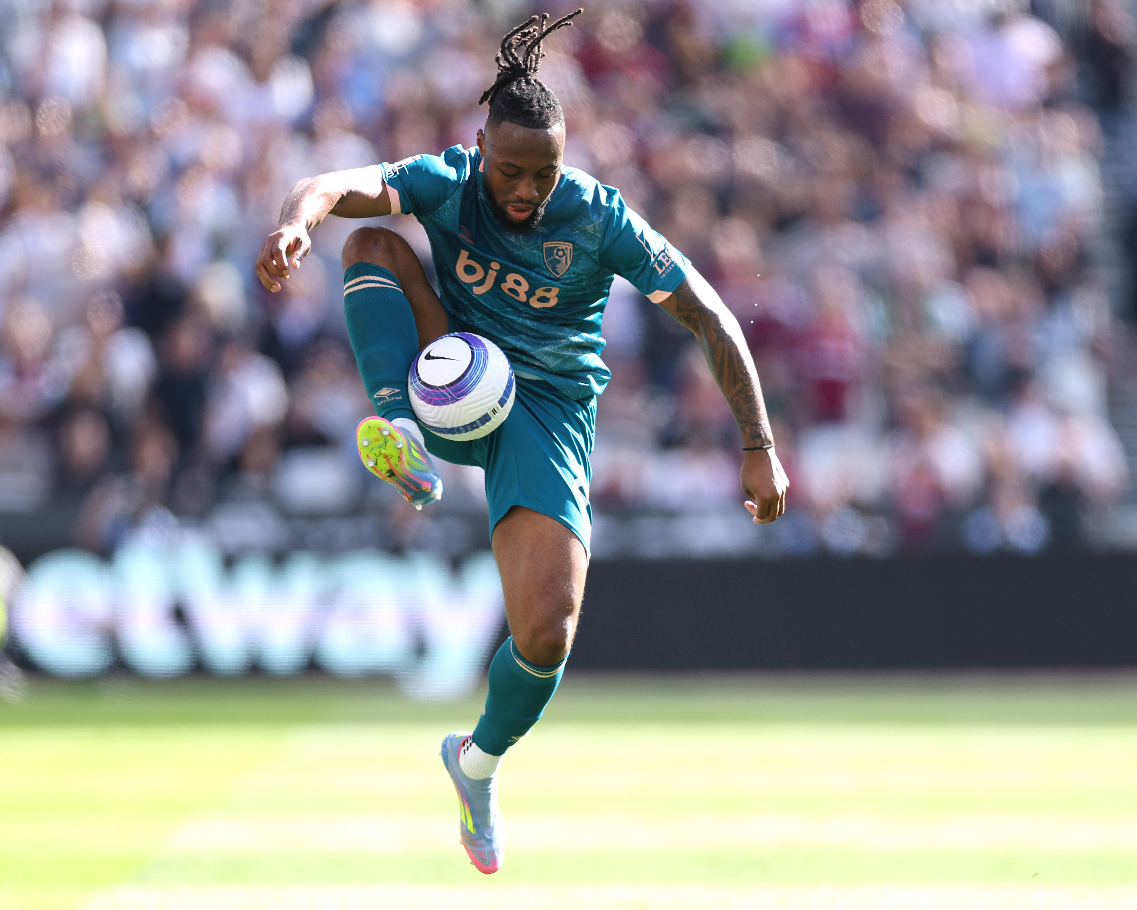Antoine Semenyo in action for AFC Bournemouth