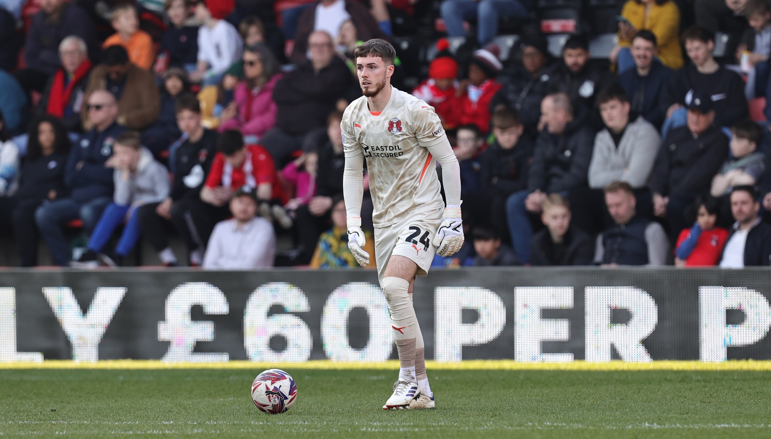 Josh Keeley of Leyton Orient in action during a Sky Bet League One match