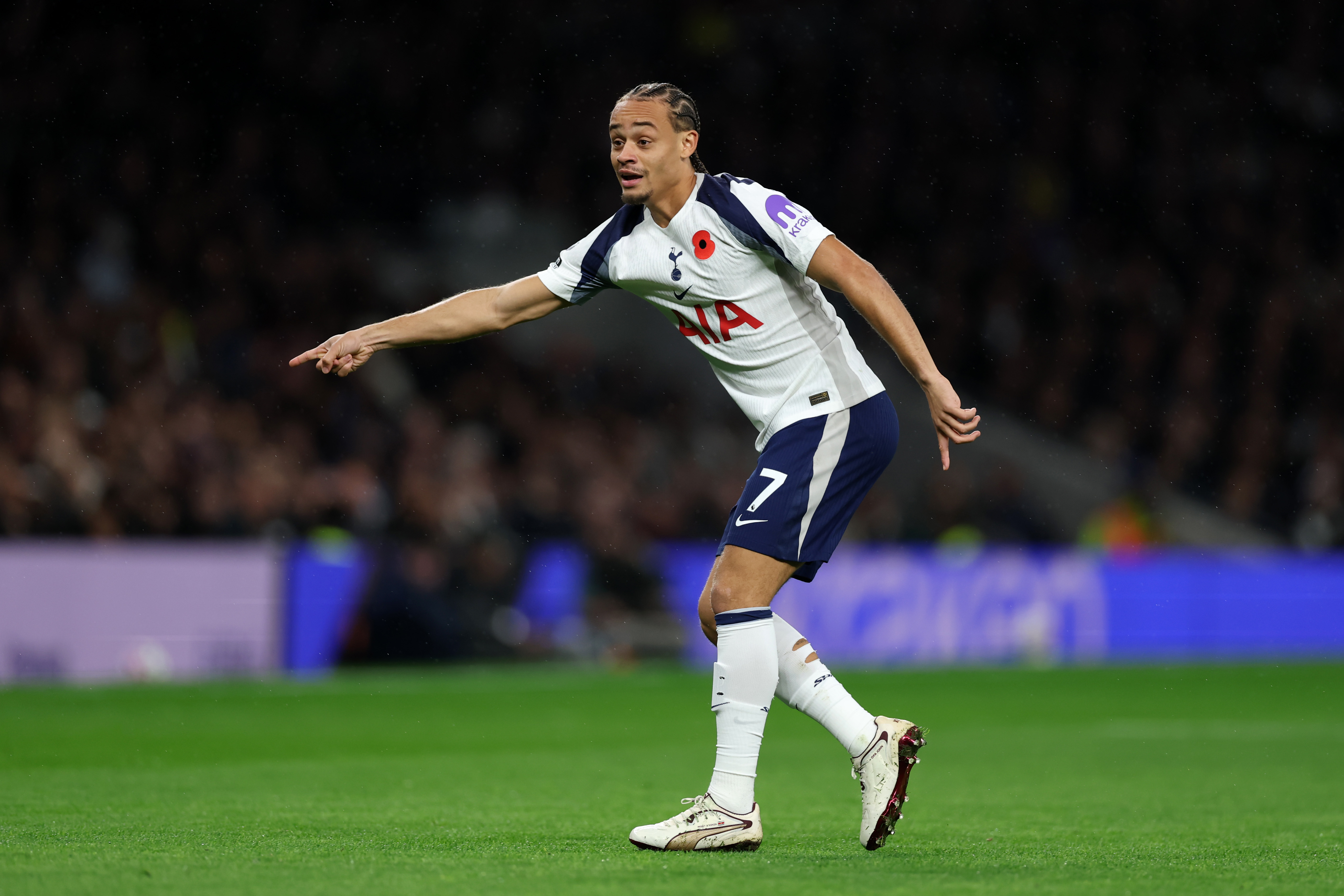 Xavi Simons in action